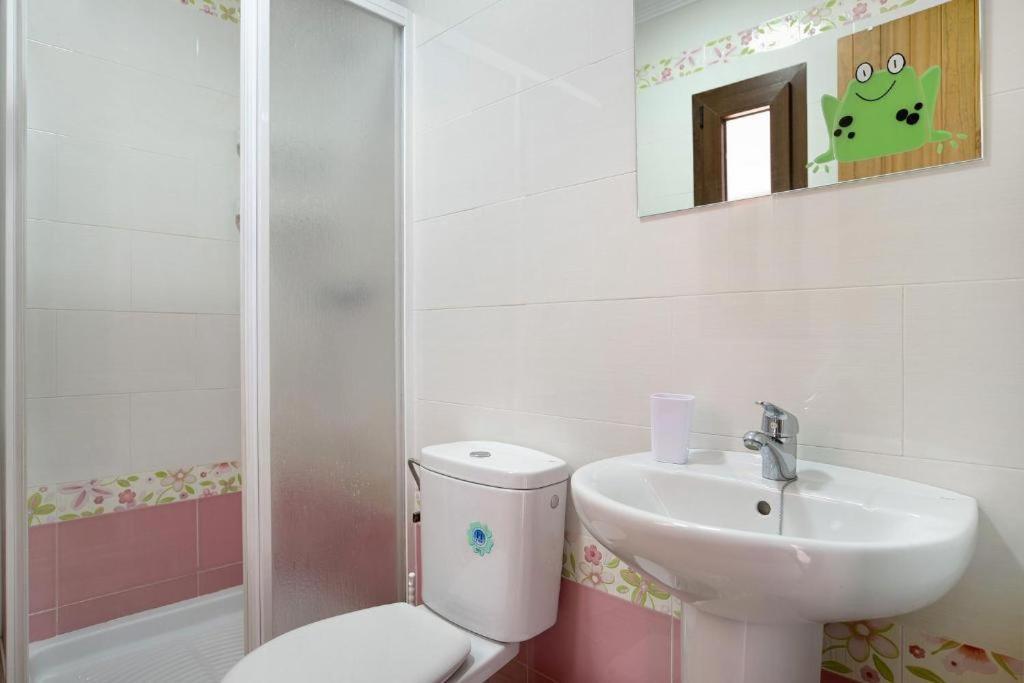 Villa Fornell - Piscina Compartida コニル・デ・ラ・フロンテラ エクステリア 写真