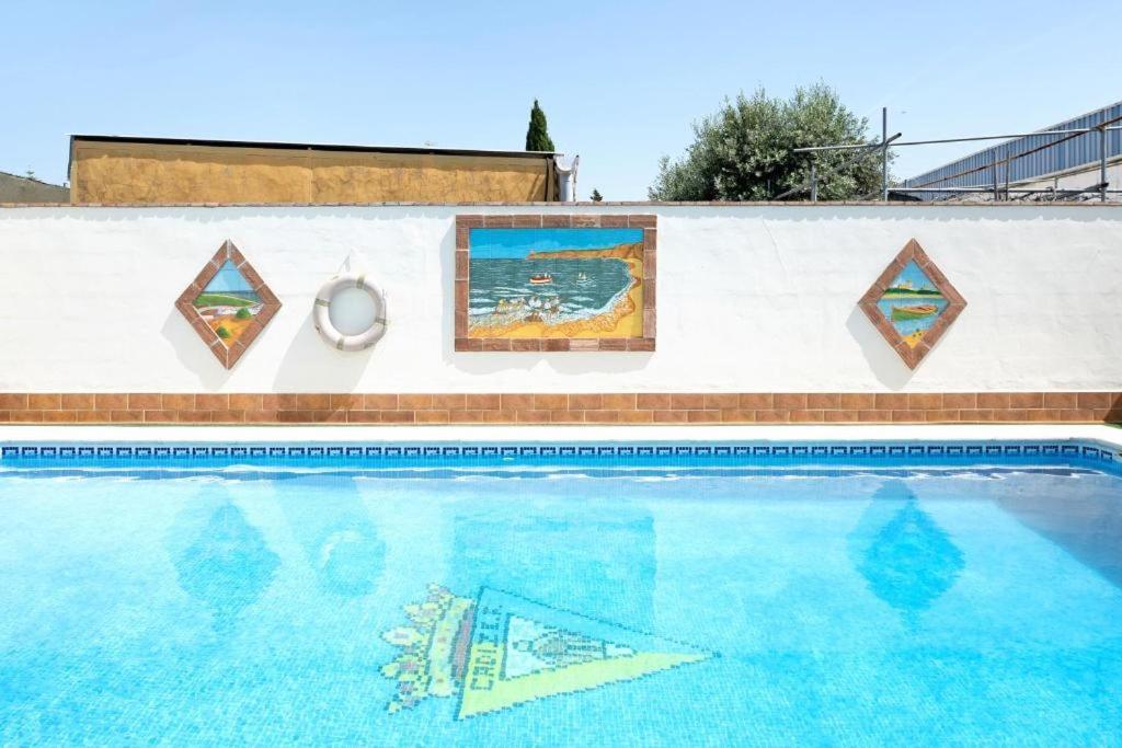 Villa Fornell - Piscina Compartida コニル・デ・ラ・フロンテラ エクステリア 写真