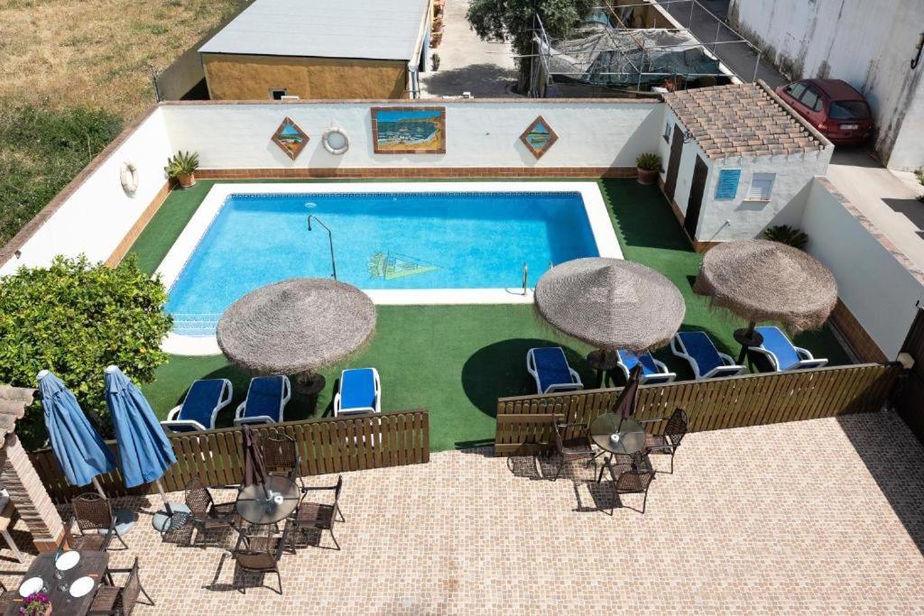 Villa Fornell - Piscina Compartida コニル・デ・ラ・フロンテラ エクステリア 写真